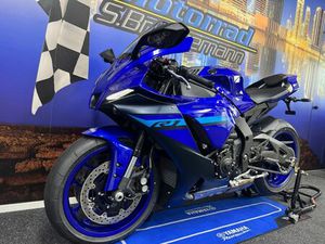 YAMAHA YZF R1 RN65 NEU OHNE EZ. * * WINTERANGEBOT * * !