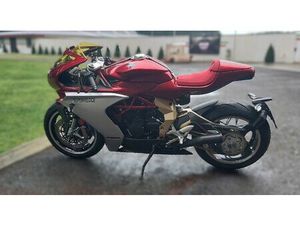 2020 SUPERVELOCE 800 SERIE ORO...ONE OF THREE HUNDRED BUILT! A VENDRE