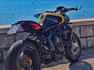 MV AGUSTA DRAGSTER