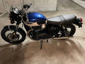 TRIUMPH BONNEVILLE T100 - GIUGNO 2021 - 6'000 KM CANTON TESSIN -