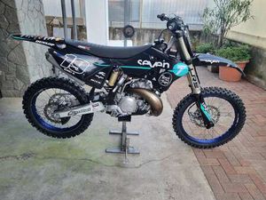 YAMAHA YZ 250 LC MONSTER