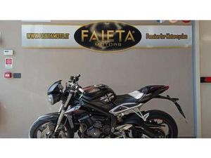VENDO TRIUMPH STREET TRIPLE RS (2017 - 19) USATA A SAN BENEDETTO DEL TRONTO (CODICE 9780168) - MOTO.IT