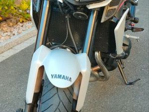 YAMAHA MT09 ICE FLUO