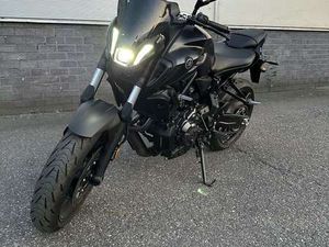 YAMAHA MT 07 - 35KW - 4227 KM - FULL ZWART - 2021