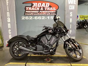 2016 VICTORY VEGAS 8-BALL GLOSS BLACK