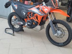 KTM 690 ENDURO