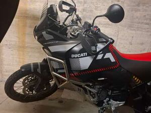 DUCATI DESERTX 1X00AA NERO