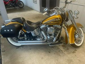 2016 HARLEY-DAVIDSON SOFTAIL® DELUXE