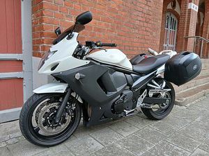 SUZUKI GSX 650 F