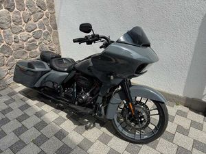 HARLEY DAVIDSON ROAD GLIDE CVO GRAY 117CUI
