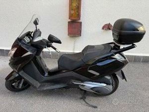 PEUGEOT SATELIS 400 - 2015