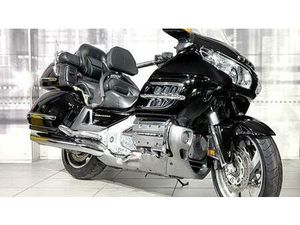 VENDO HONDA GL 1800 GOLD WING (2000 - 05) USATA A CASALGRASSO (CODICE 9781685) - MOTO.IT