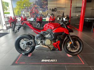 DUCATI STREETFIGHTER V4