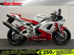 YAMAHA YZF-R1 ROOD