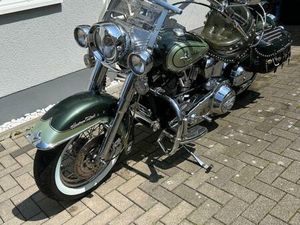 HARLEY-DAVIDSON FXST