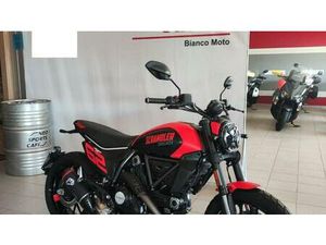 VENDO DUCATI SCRAMBLER 800 FULL THROTTLE (2023 - 24) USATA A CUNEO (CODICE 9783216) - MOTO.IT
