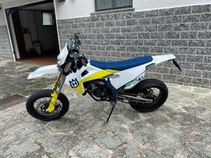 HUSQVARNA 125 MOTARD