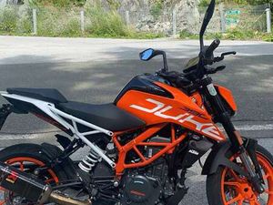 KTM 390 DUKE