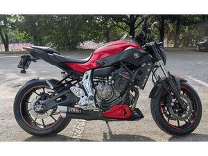 YAMAHA MT 07