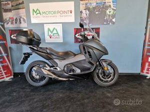 HONDA INTEGRA NC 750 2017