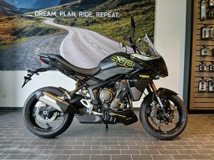 TRIUMPH TIGER SPORT 800