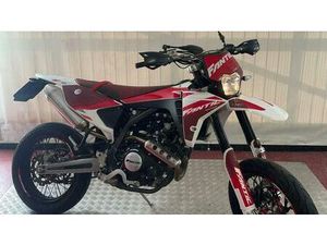 VENDO FANTIC MOTOR XMF 125 MOTARD PERFORMANCE 4T (2023 - 24) USATA A ROSTA (CODICE 9785921) - MOTO.IT
