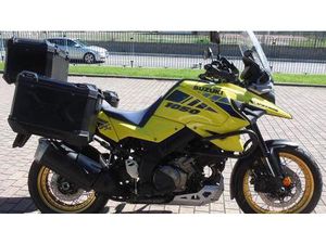 VENDO SUZUKI V-STROM 1050 (2020 - 21) USATA A CAREMA (CODICE 9785889) - MOTO.IT