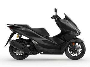 HONDA PCX 125 SKLADEM