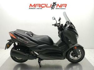 YAMAHA - XMAX 300