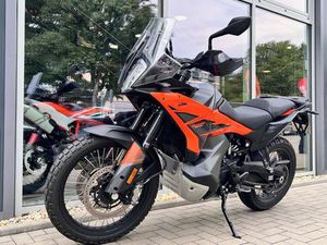 KTM 790 ADVENTURE MJ2025 INKL. TECHPACK UND REMUS