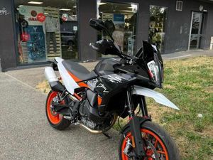 KTM 890 SMT