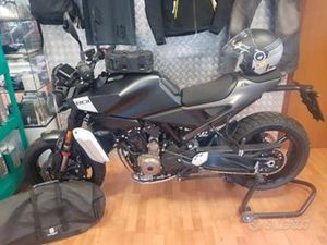 HUSQVARNA SVARTPILEN 801 - 2024