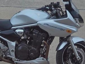 ② SUZUKI BANDIT 1200S BOUWJAAR 2006 44000K