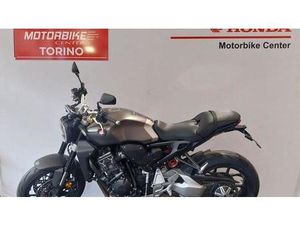 VENDO HONDA CB 1000 R + NEO SPORT CAFÈ (2019 - 20) USATA A SAN GIORGIO CANAVESE (CODICE 9788061) - MOTO.IT