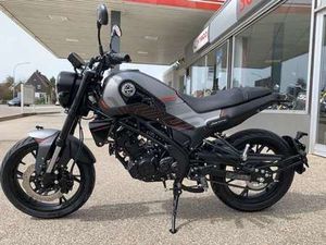 BENELLI LEONCINO FUORI USCITA DI SCARICO CON LIBRETTO TUTTO NERO