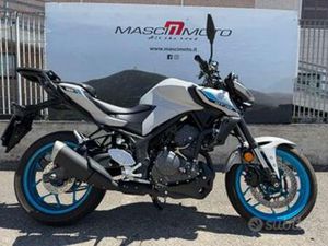 YAMAHA MT-03 MODELLO 2025
