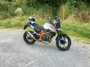 KTM DUKE 690 MIT ABS