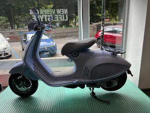 VENDO VESPA VESPA 946 SNAKE 125 (2025) NUOVA A TORINO (CODICE 9789460) - MOTO.IT