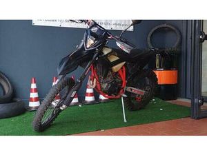 VENDO BETAMOTOR RR 125 4T ENDURO T (2023 - 24) USATA A PRATO (CODICE 9789204) - MOTO.IT
