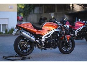 TRIUMPH SPEED TRIPLE T509 RESTO-MOD