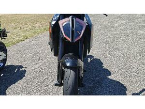 VENDO KTM 1290 SUPER DUKE R ABS (2017 - 18) USATA A TERMOLI (CODICE 9789924) - MOTO.IT