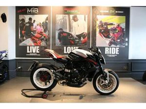 MV-AGUSTA BRUTALE 800RR