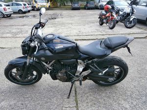 YAMAHA MT-07 WENIG KM,GEPFLEGT 1HD