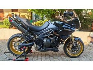 VENDO TRIUMPH TIGER 1050 (2006 - 12) USATA A TREVISO (CODICE 9790201) - MOTO.IT