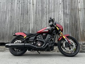 MOTO NEUVE: INDIAN SCOUT