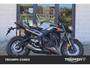 TRIUMPH STREET TRIPLE 765 RS