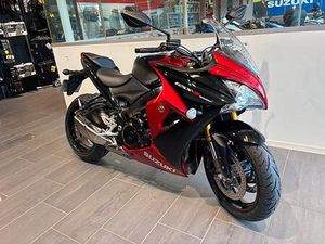 SUZUKI GSX-S 1000 F / STRØKENT EKSEMPLAR! 12-MND GARANTI.