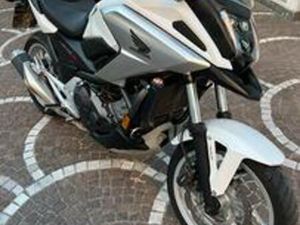 NC750X 2018 CAMBIO MANUALE