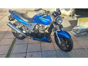 VENDO KAWASAKI ZR-7 (1999 - 00) USATA A CAMBIAGO (CODICE 9790514) - MOTO.IT