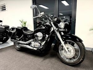 HONDA VT 750 EINSPRITZUNG ! ORG. HONDA-LEDERKOFFER !